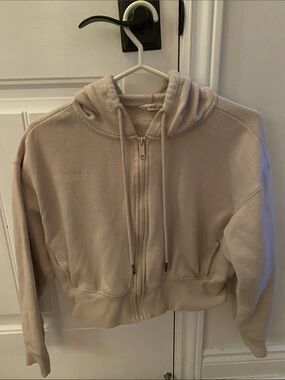Cozy Cropped Zip-Up Hoodie Sweater - Light Beige